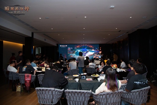 热辣狂欢情谊无价，《暗黑破坏神：不朽》成都玩家聚会完美谢幕