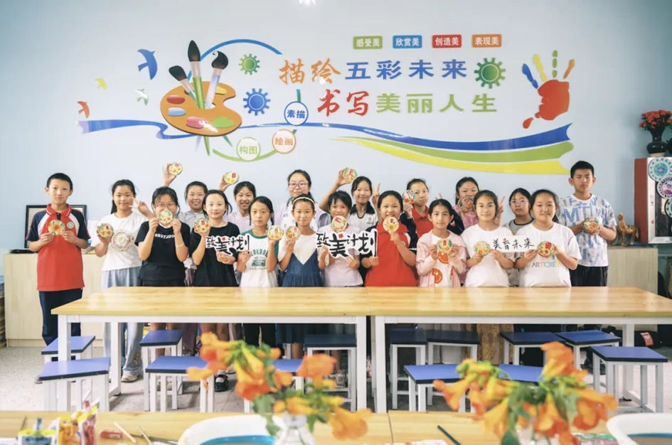 《英雄联盟》全球十五周年,感谢召唤师的长情陪伴